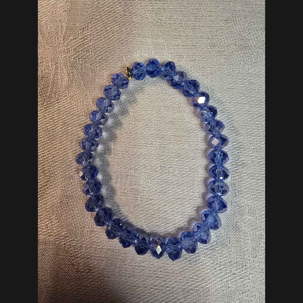 AE-SQUARE-7085594902577